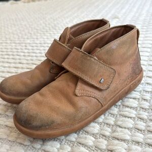 Bobux kids tan leather boot size 31 / 13